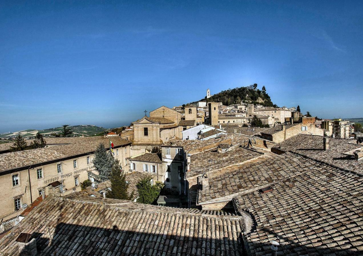 Alloggio "La Fonte" Fermo Exterior photo
